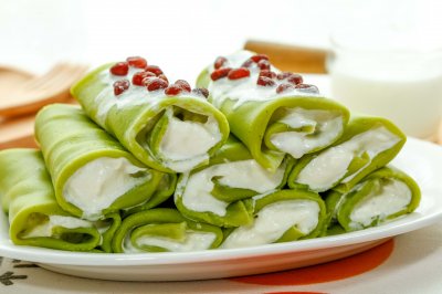 抹茶红豆毛巾卷【宝宝辅食】