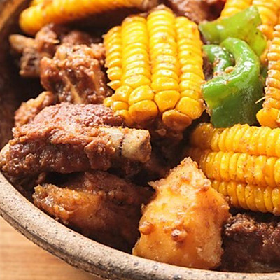 【酱焖玉米土豆排骨】排骨这样烧，御寒扛饿有一套！