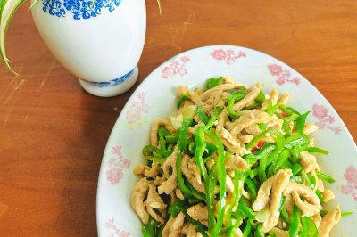 青椒炒肉丝