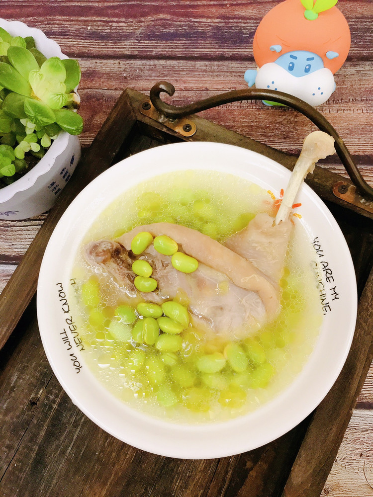 青豆炖鸡汤的做法