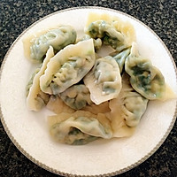 韭菜鸡蛋虾仁饺子的做法图解7