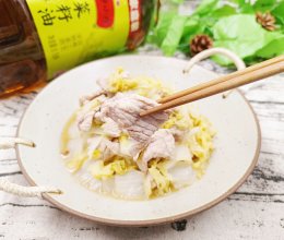 #外婆乡炒出火锅香# 菌菇肉片炖白菜的做法