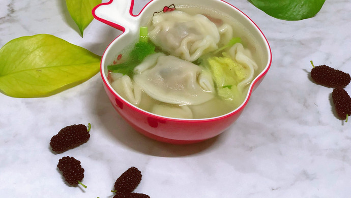 冬菇鸡肉水饺