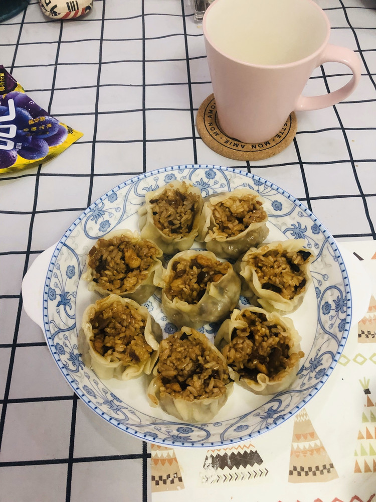 鸡丁烧卖的做法