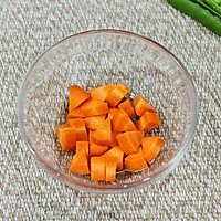 豌豆鸡丁✧宝宝营养菜的做法图解2