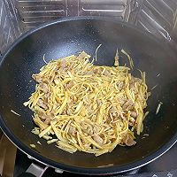 #东古滋味 幸福百味#超下饭的茭白炒肉的做法图解6