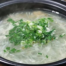 减肥食谱—萝卜丝干贝汤