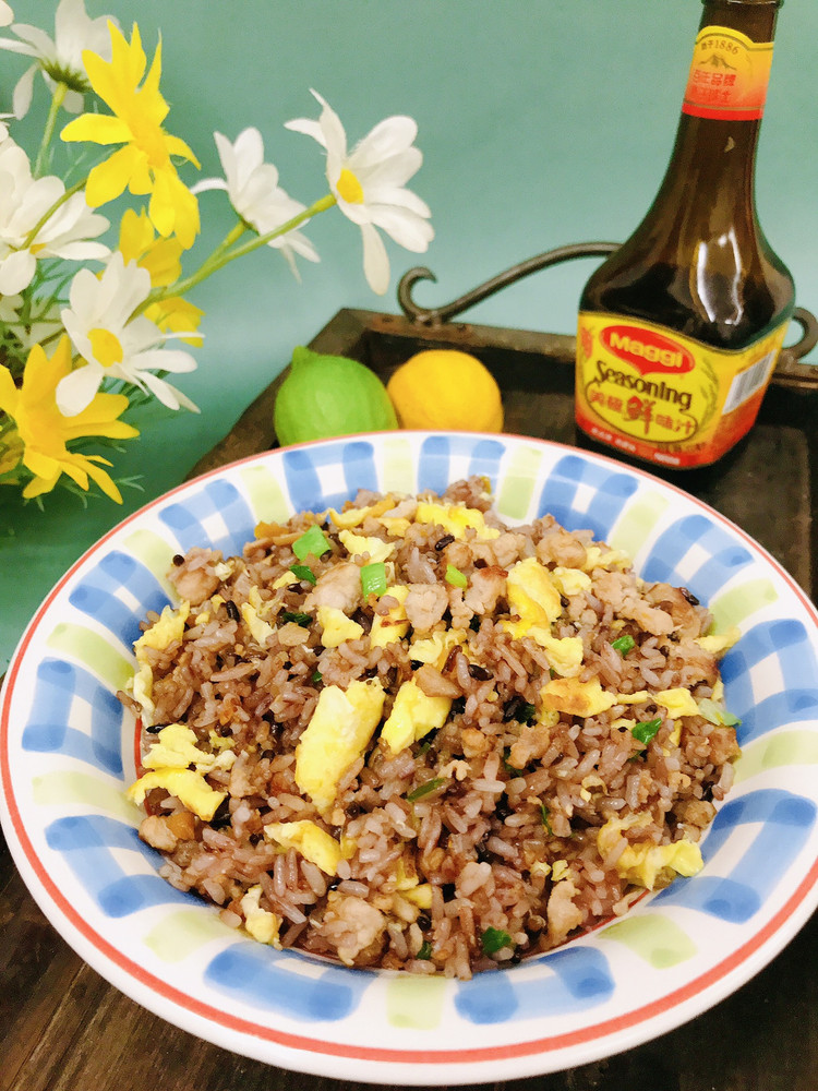 美极肉末炒杂粮饭的做法
