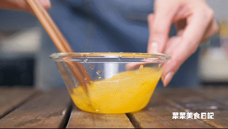 饺子皮面片汤丨快手早餐的做法图解3