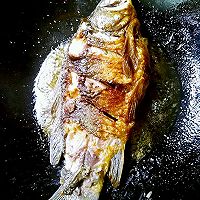 红烧鲫鱼#酱香鲜#的做法图解4