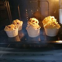 蔓越莓酥粒马芬蛋糕的做法图解7