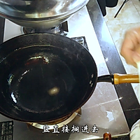 蒜苗炒肉丝，家里餐桌上少不了的一道时令菜！肉丝炒蒜苗的做法图解11