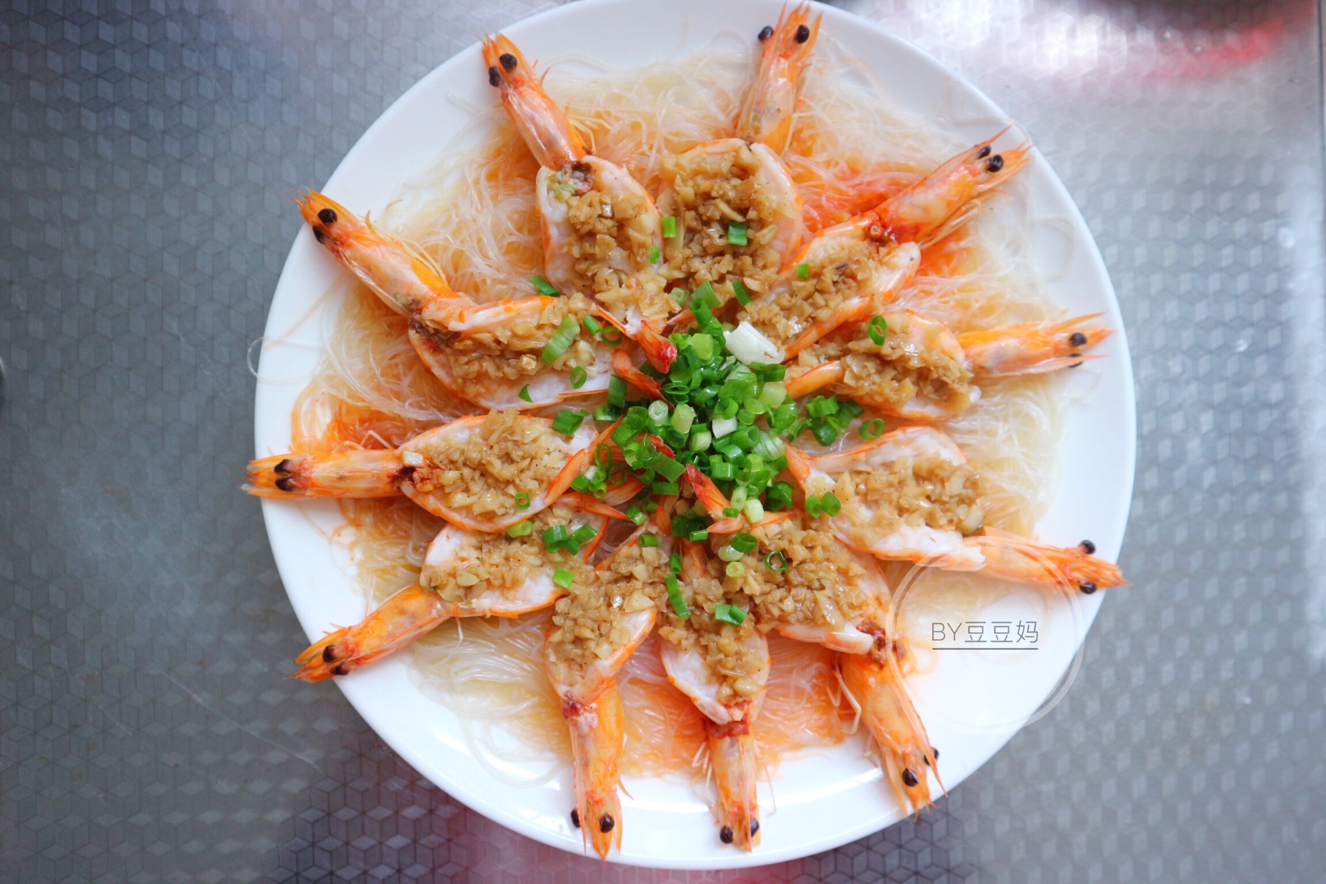 蒜蓉粉丝虾怎么做_蒜蓉粉丝虾的做法_豆果美食