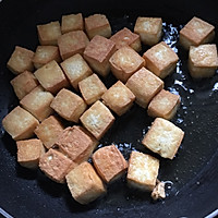 臭豆腐烧毛豆的做法图解2