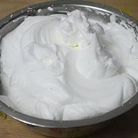 豆渣和巧克力豆完美结合的戚风蛋糕#九阳烘焙剧场#的做法图解7