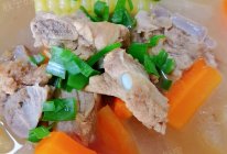 排骨炖玉米 汤鲜肉嫩 做法简单的做法