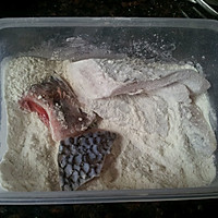 酸甜菠萝鱼的做法图解2