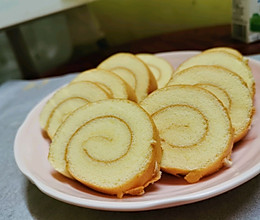 简单版裸蛋糕卷（小四卷）美味早餐/婴儿零食的做法