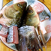 鱼丸鱼头豆腐汤的做法图解1