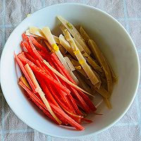 #夏日餐桌降温企划#捞汁刀削面的做法图解3