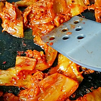 「韩式」金枪鱼泡菜汤的做法图解1