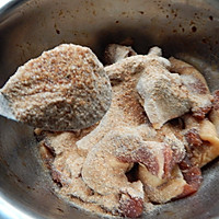 芋头粉蒸五花肉的做法图解7