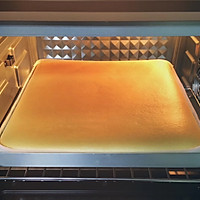 #醉于开拓新天地#卷不裂的奶香蛋糕卷的做法图解7