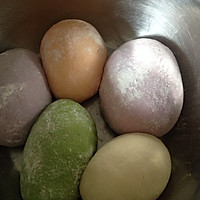 彩色水饺的做法图解2