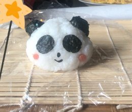 好好吃的小熊猫饭团寿司卷的做法