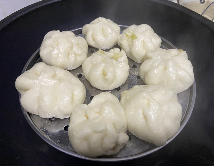 包菜香菇猪肉包子的做法