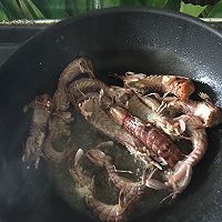 椒盐濑尿虾的做法图解4