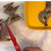 #测测你的夏日美食需求#鲜虾·丝瓜嫩豆腐汤的做法图解1