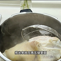 炖肘子的做法图解5