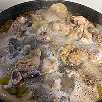 小鸡炖蘑菇 香晕了的做法图解1