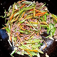 尖椒炒肉丝的做法图解7