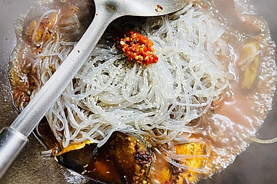 特别下饭的茄子粉丝煲