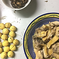 香菇栗子烧鸡的做法图解1