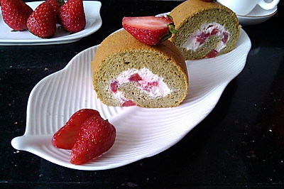 抹茶草莓小四卷--不开裂的蛋糕卷