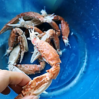 麻辣螃蟹煲的做法图解2