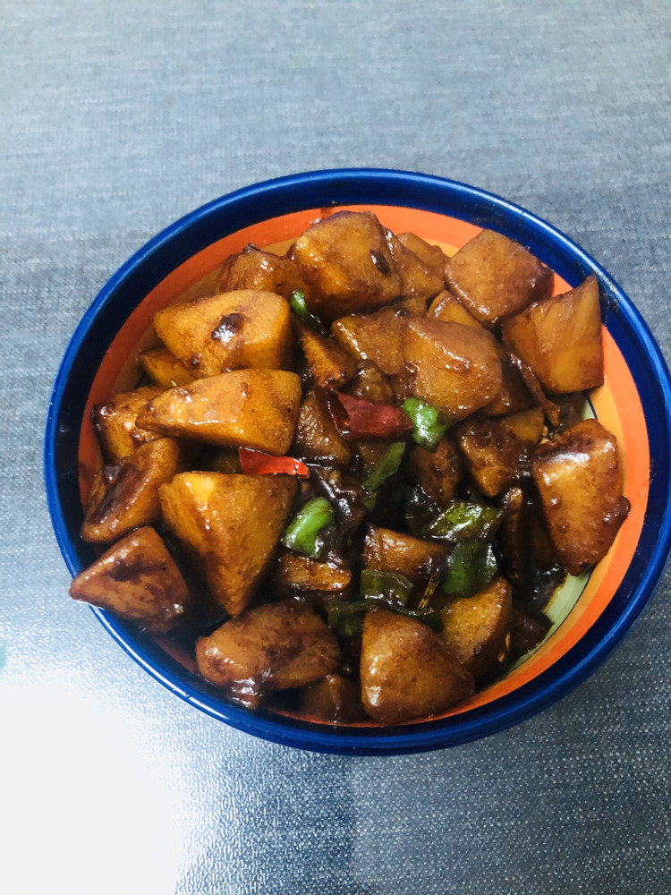 红烧土豆的做法