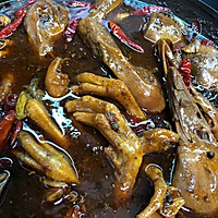 卤麻辣鸭头的做法图解2