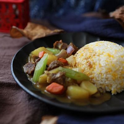 牛肉土豆咖喱饭