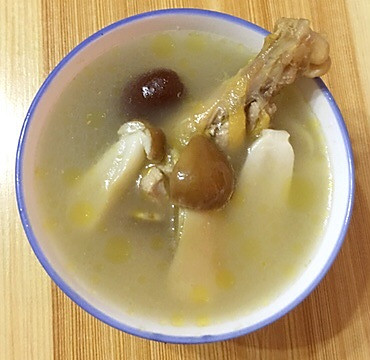 松茸鸡汤的做法