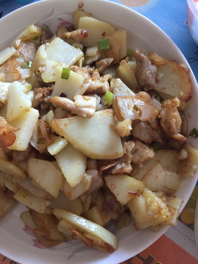 过油肉土豆片