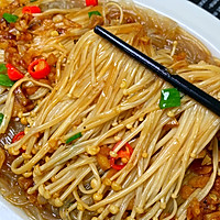 #夏日鲜味轻享健康#巨好吃的蒜蓉粉丝金针菇，太香了！！的做法图解1