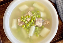 #春日露营#豌豆山药排骨汤的做法