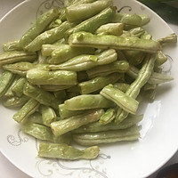 干煸芸豆的做法图解3