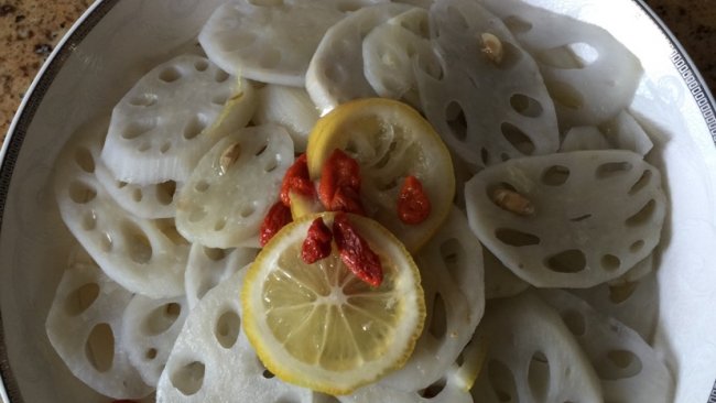 柠檬藕片的做法