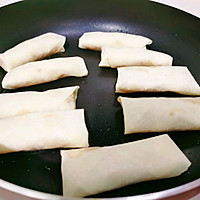 芝士培根土豆泥春卷的做法图解5