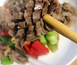 双椒爆炒鸡胗的做法